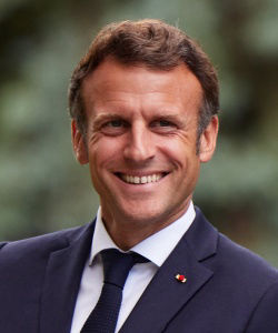  Emmanuel Macron